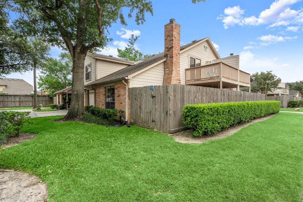 16940 Timberwork Road, Spring, Texas image 4