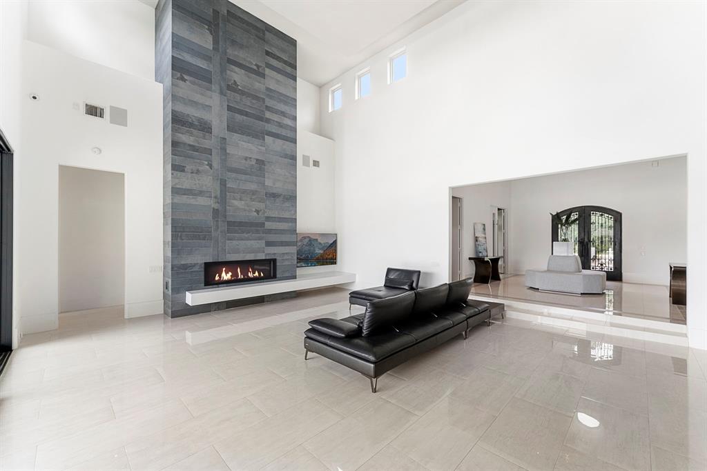 3214 W Benders Landing Boulevard, Spring, Texas image 19