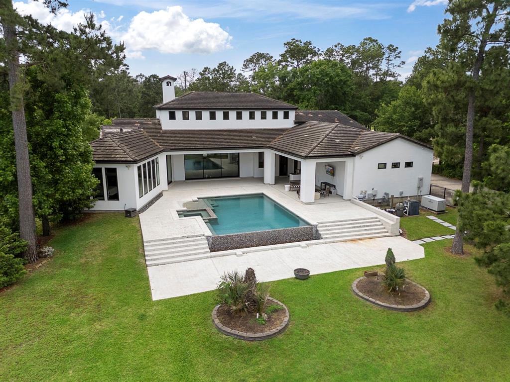3214 W Benders Landing Boulevard, Spring, Texas image 4