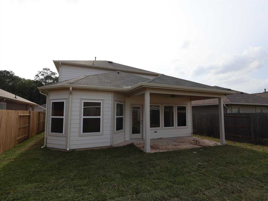 17163 Quaking Aspen Lane, New Caney, Texas image 15