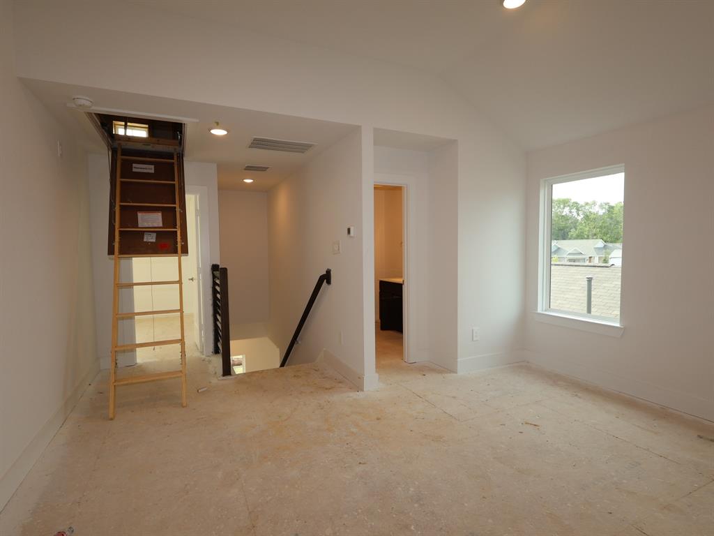 17163 Quaking Aspen Lane, New Caney, Texas image 13