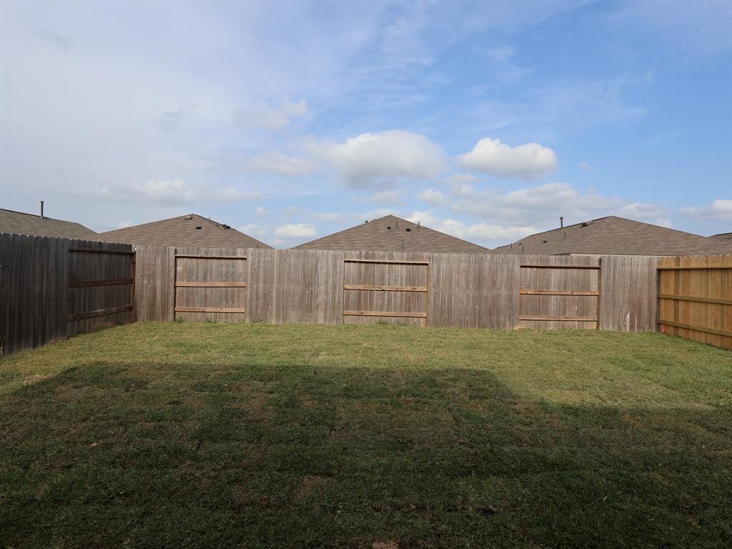 17163 Quaking Aspen Lane, New Caney, Texas image 16
