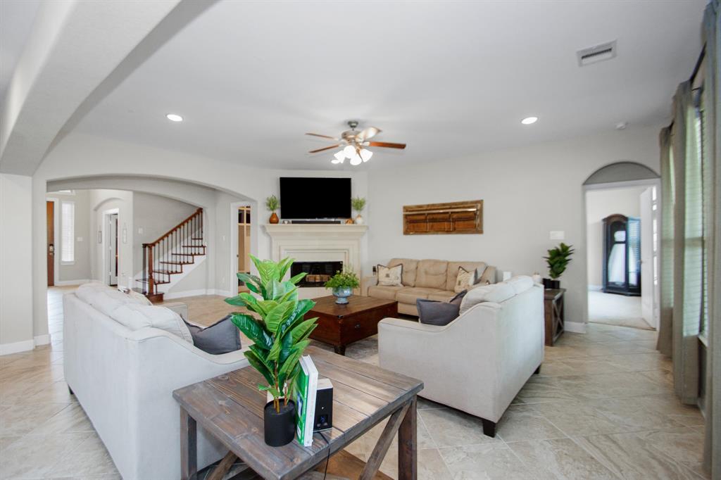 Photo 7 of 50 of 13510 Sorghum Drive house