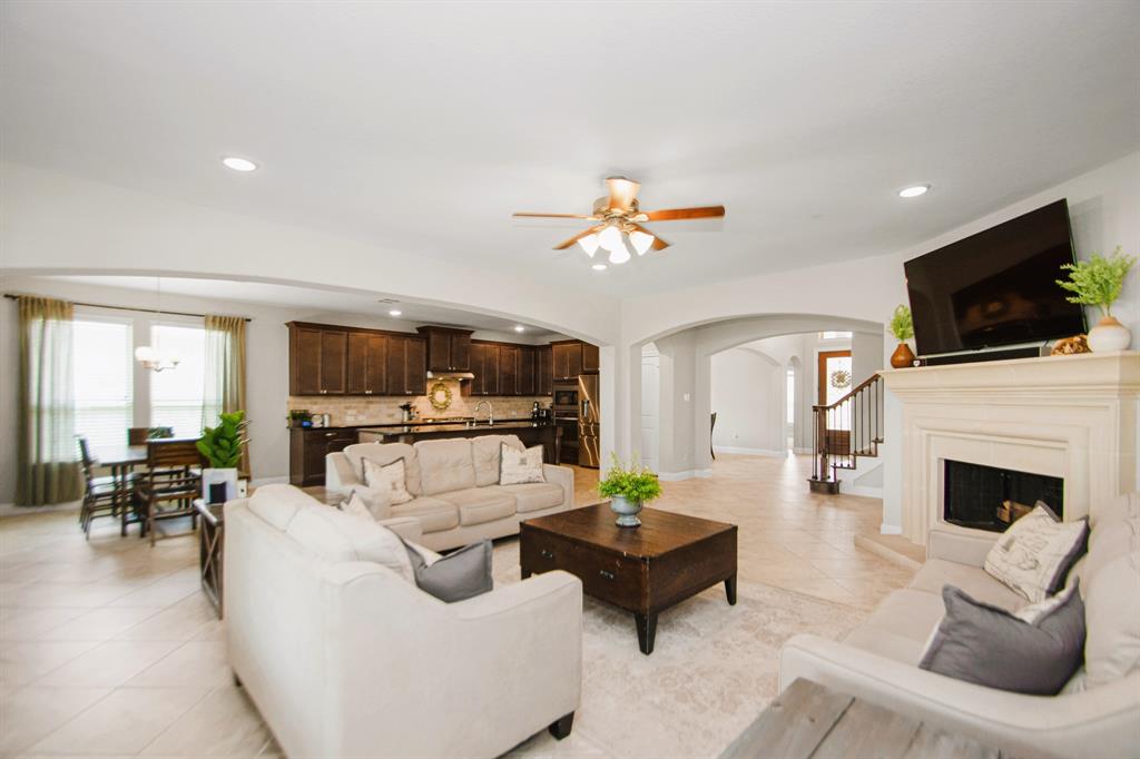 Photo 5 of 50 of 13510 Sorghum Drive house