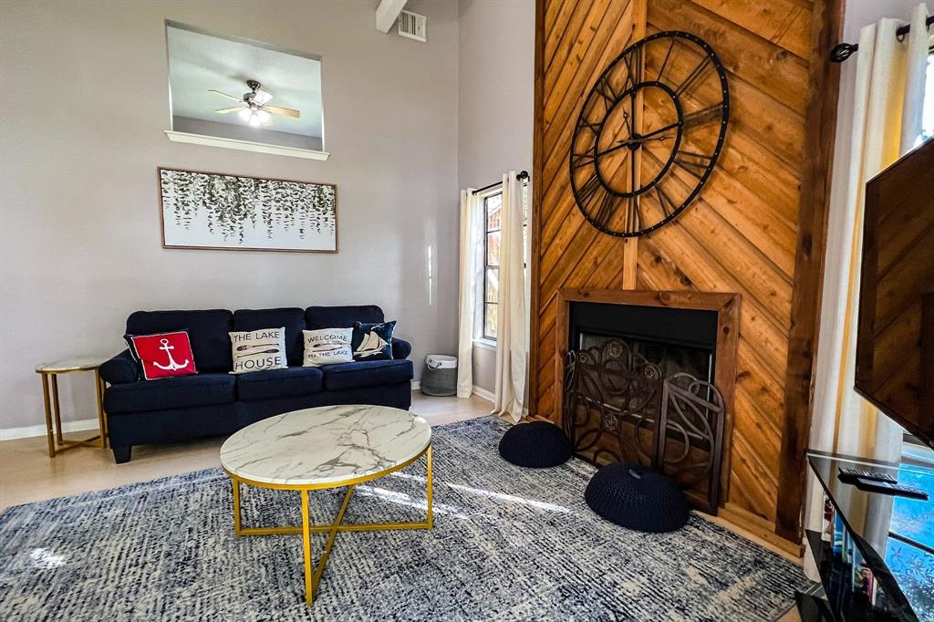 191 Deerwood Trail