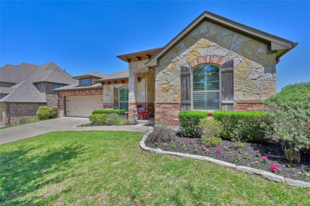 2207 Ralston Creek Court, Brenham, Texas image 3