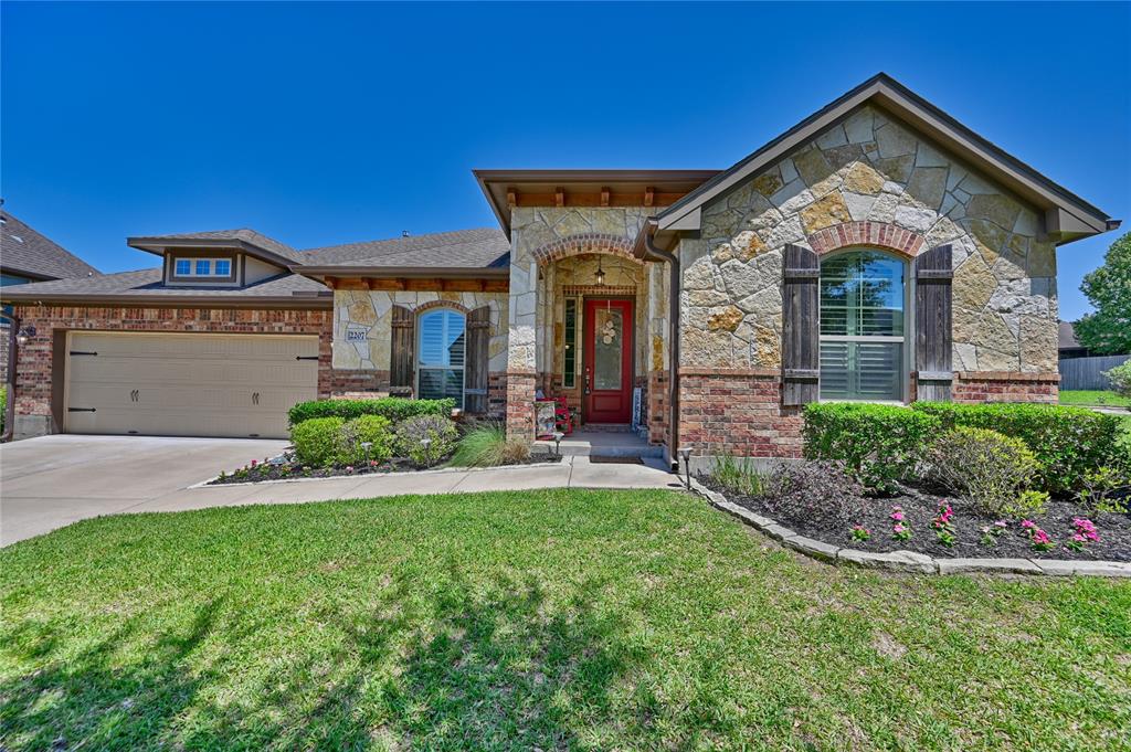 2207 Ralston Creek Court, Brenham, Texas image 1