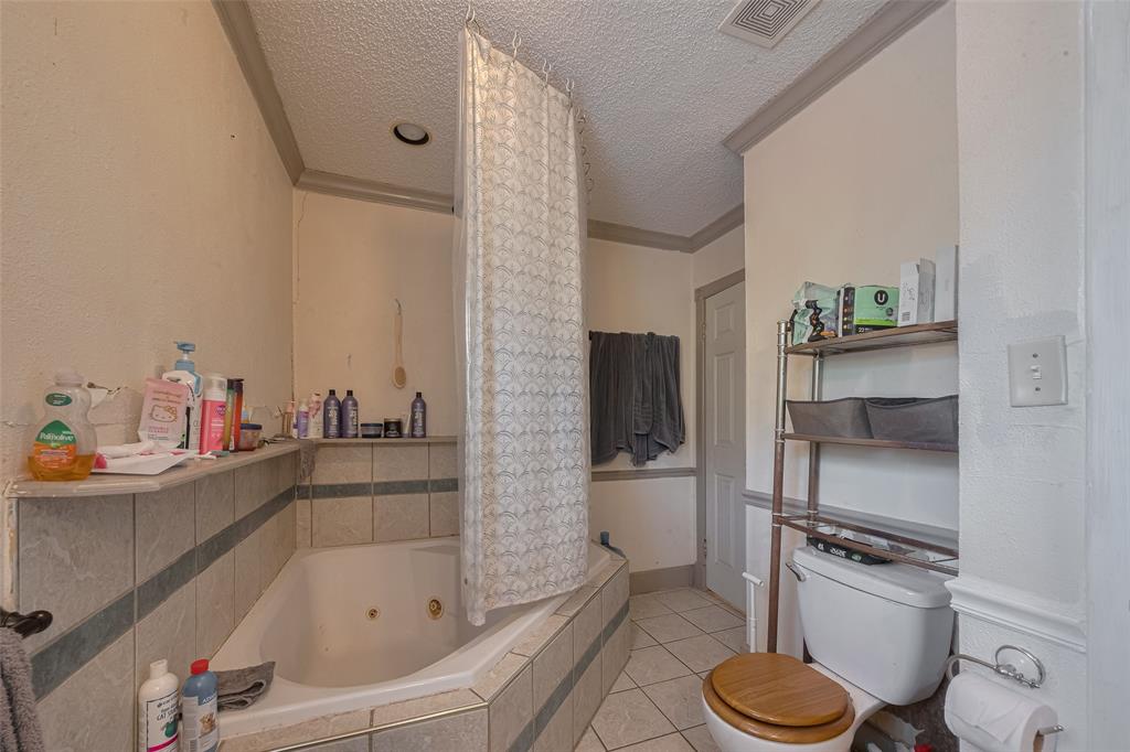 230 9th Avenue, Texas City, Texas image 36