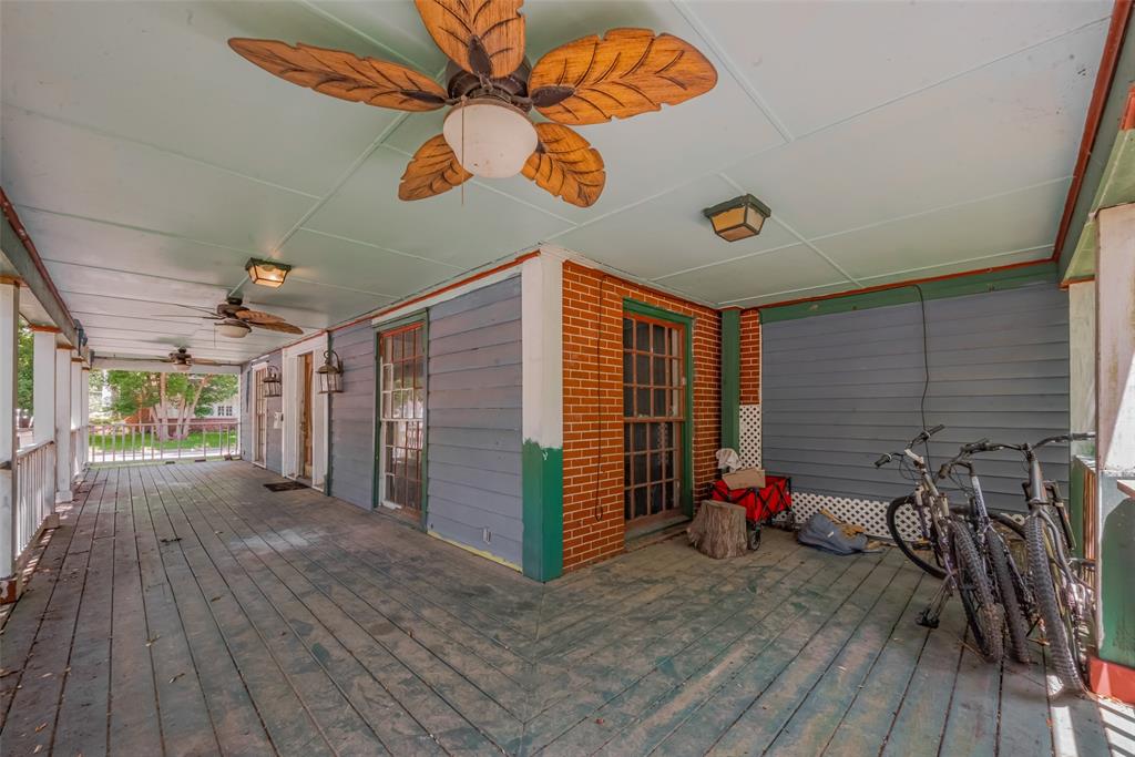 230 9th Avenue, Texas City, Texas image 8