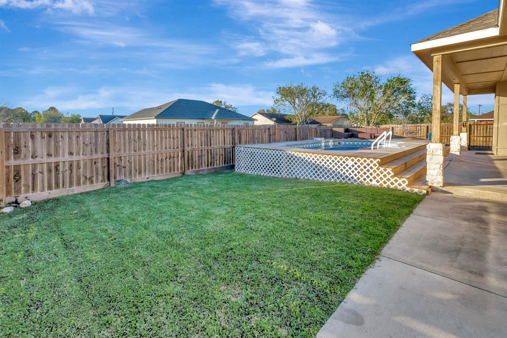 80 Pineview Road, Concan, Texas image 47