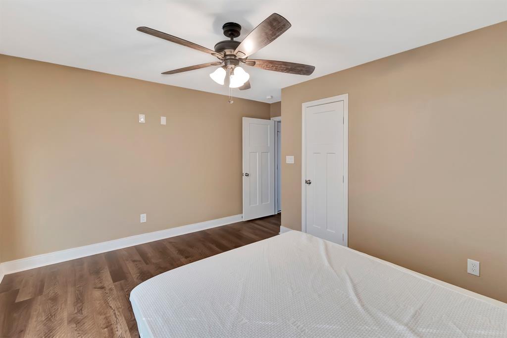 80 Pineview Road, Concan, Texas image 43