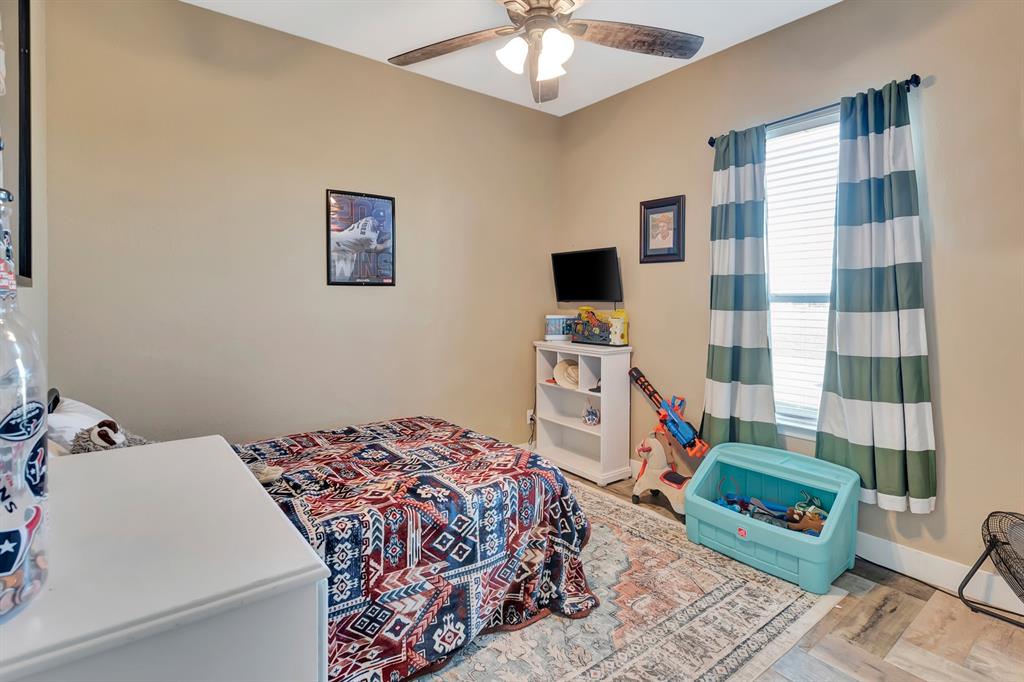80 Pineview Road, Concan, Texas image 30