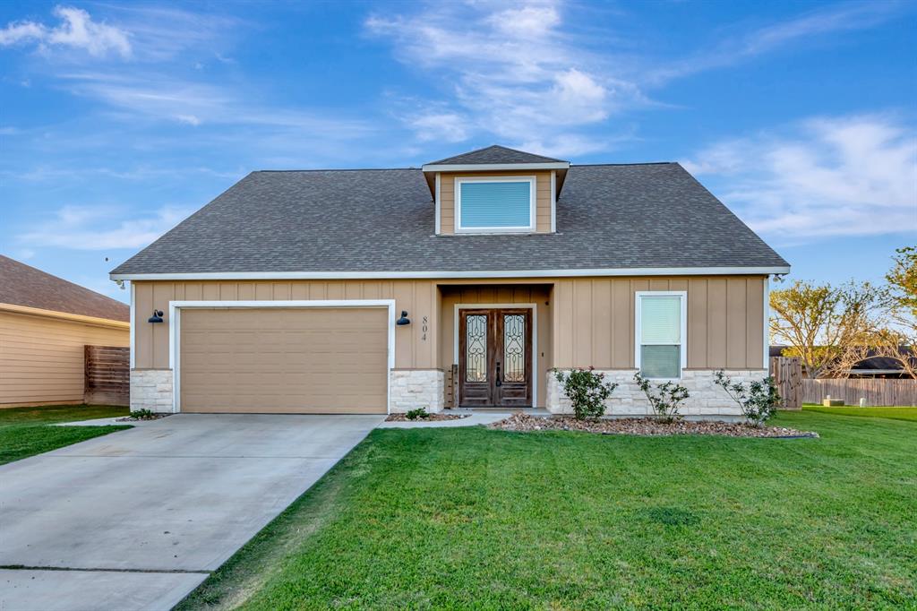 80 Pineview Road, Concan, Texas image 3