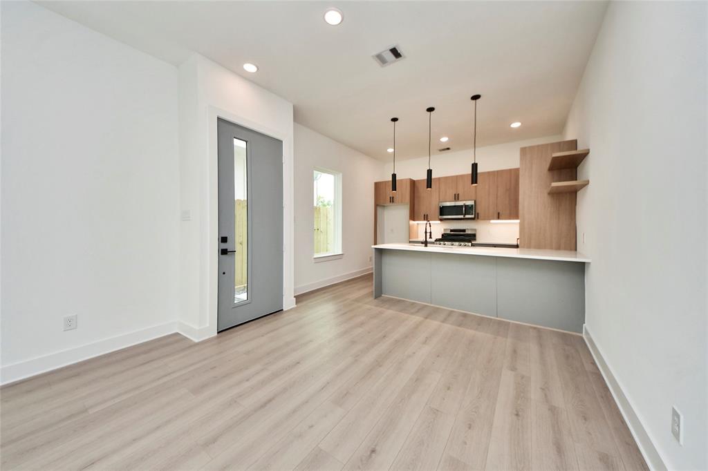8109 Rock Rose Street, Houston, Texas image 17