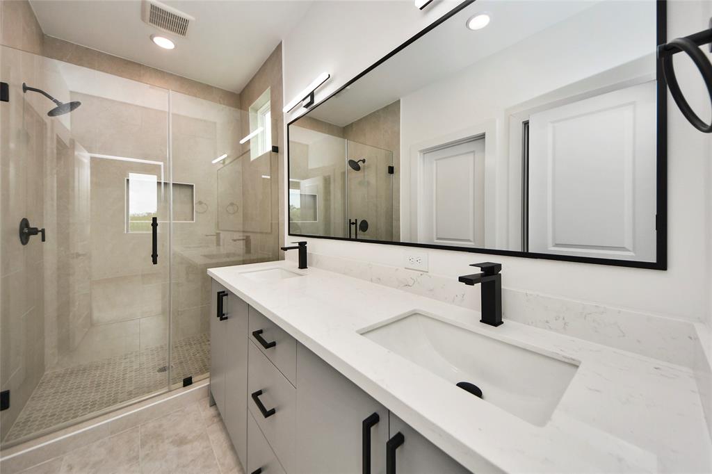 8109 Rock Rose Street, Houston, Texas image 34
