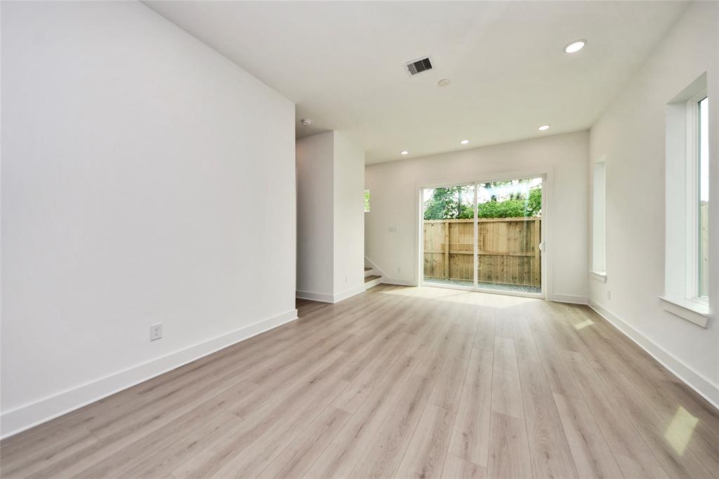 8109 Rock Rose Street, Houston, Texas image 12
