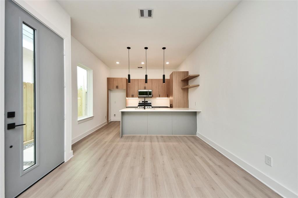 8109 Rock Rose Street, Houston, Texas image 7