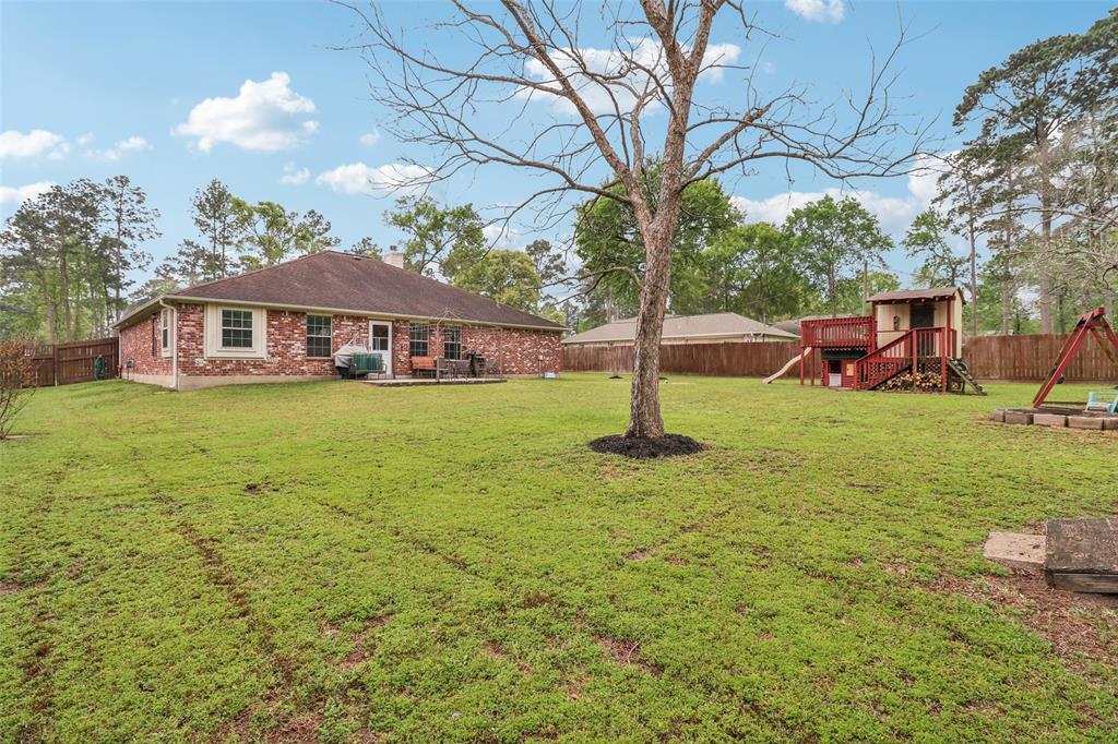 7022 Ramblewood Drive, Magnolia, Texas image 28