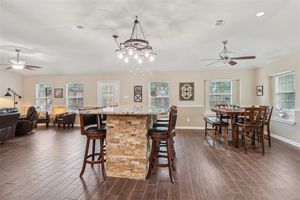 7022 Ramblewood Drive, Magnolia, Texas image 10