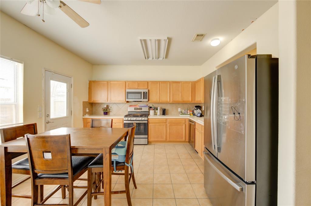 23610 Youpon Lake Lane, Spring, Texas image 6