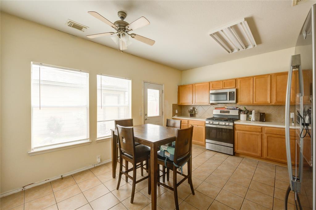 23610 Youpon Lake Lane, Spring, Texas image 7