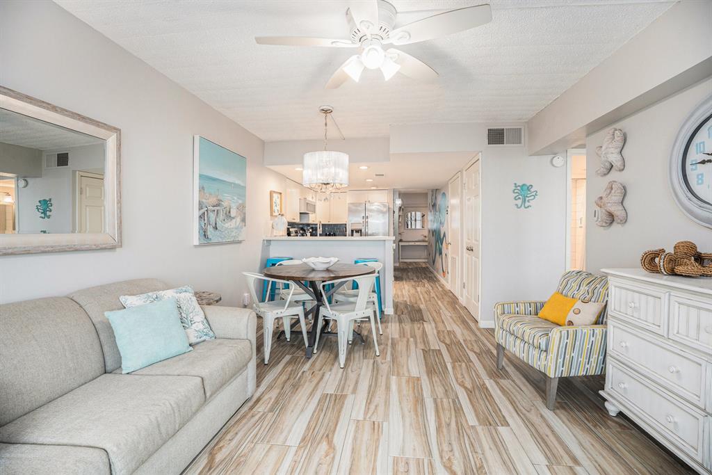 7310 Seawall Blvd Blvd #210, Galveston, Texas image 3