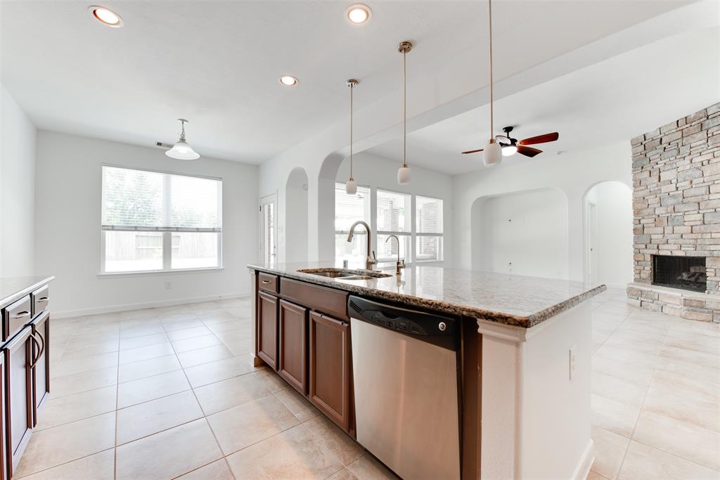 12507 Shorelands Road, Cypress, Texas image 21