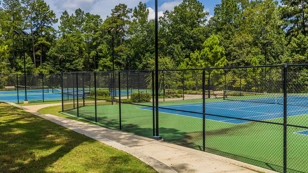 112 Wind Flower Track Court, Conroe, Texas image 39