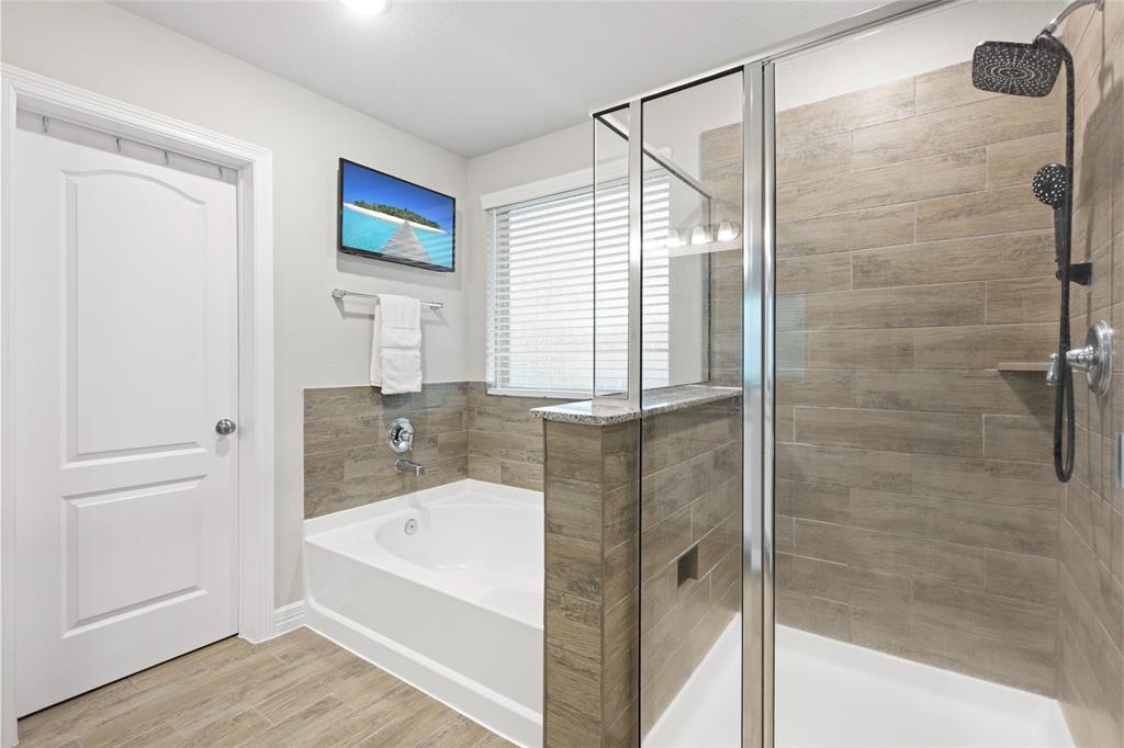 112 Wind Flower Track Court, Conroe, Texas image 29