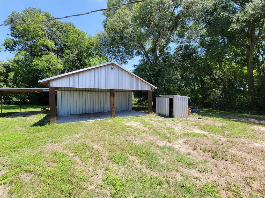 224 Schumann Rd, Bellville, Texas image 2