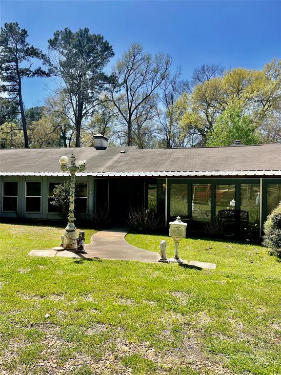 404 N Grace Street, Crockett, Texas image 6