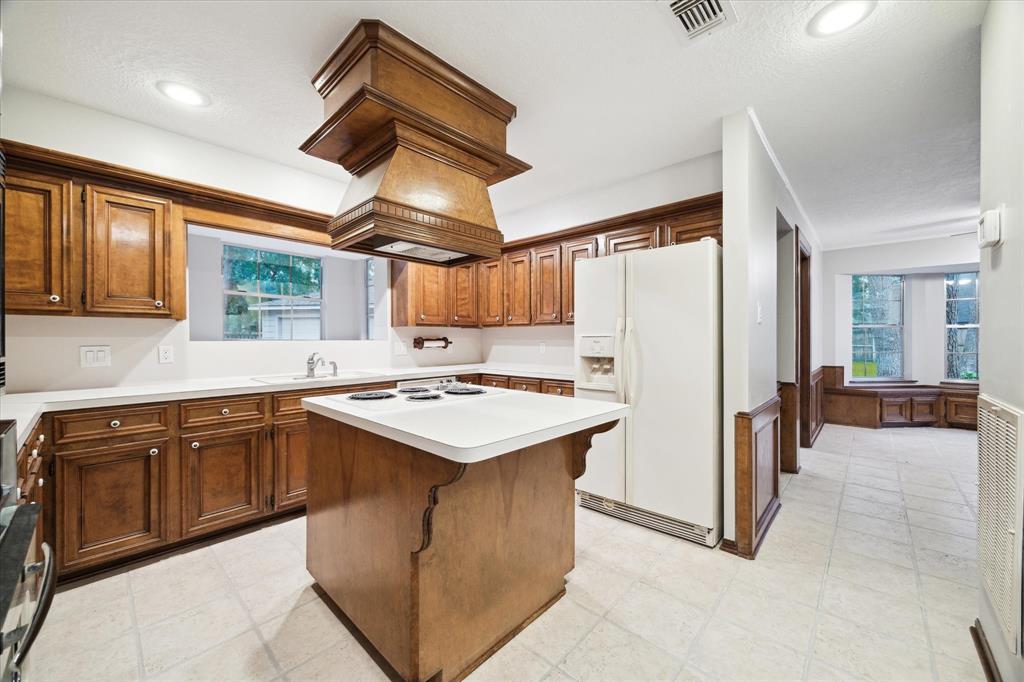 3403 Tern Lake Drive, Kingwood, Texas image 10