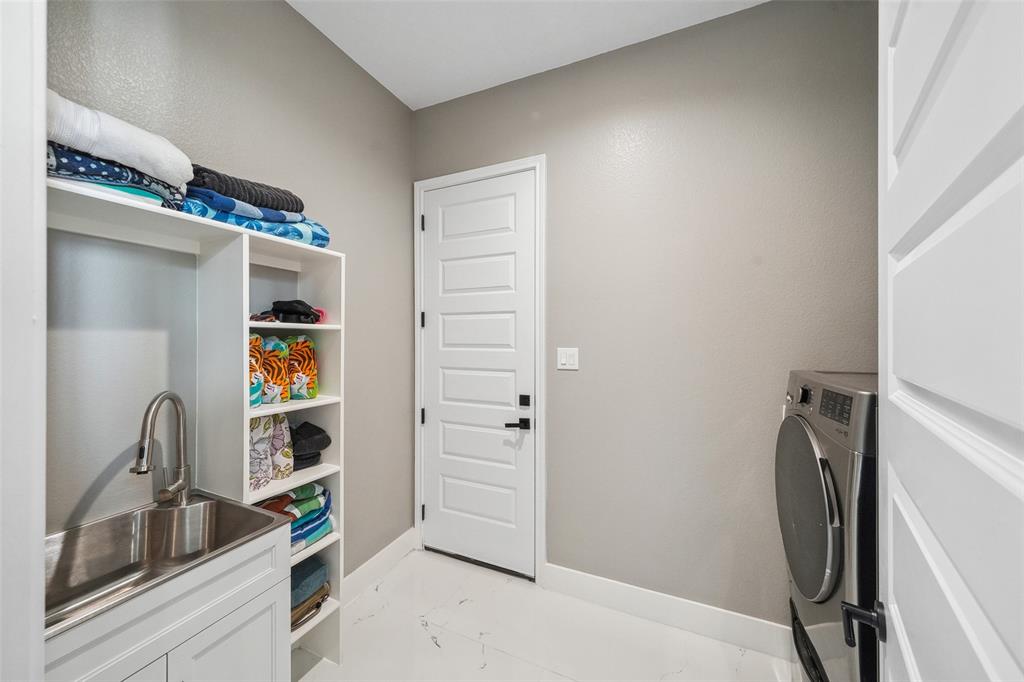 225 Blue Hill Drive, Montgomery, Texas image 18