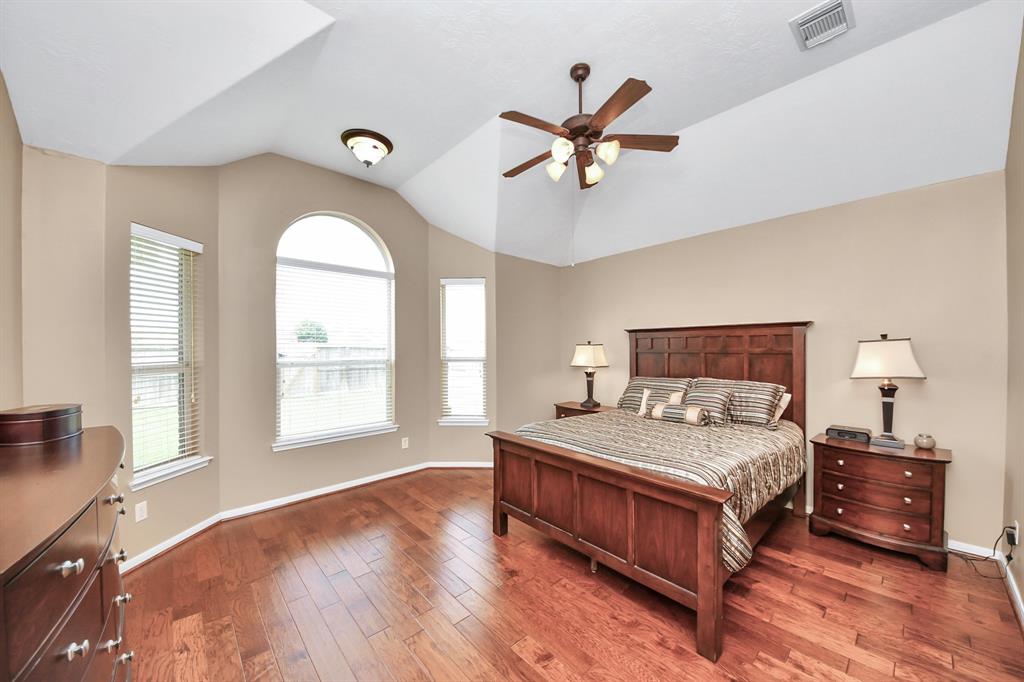 7603 Chimney Gap, Missouri City, Texas image 11
