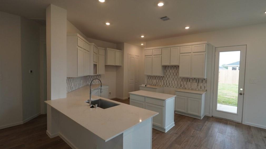 17414 Rose Gap Court, Hockley, Texas image 3