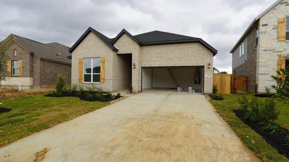 17414 Rose Gap Court, Hockley, Texas image 1