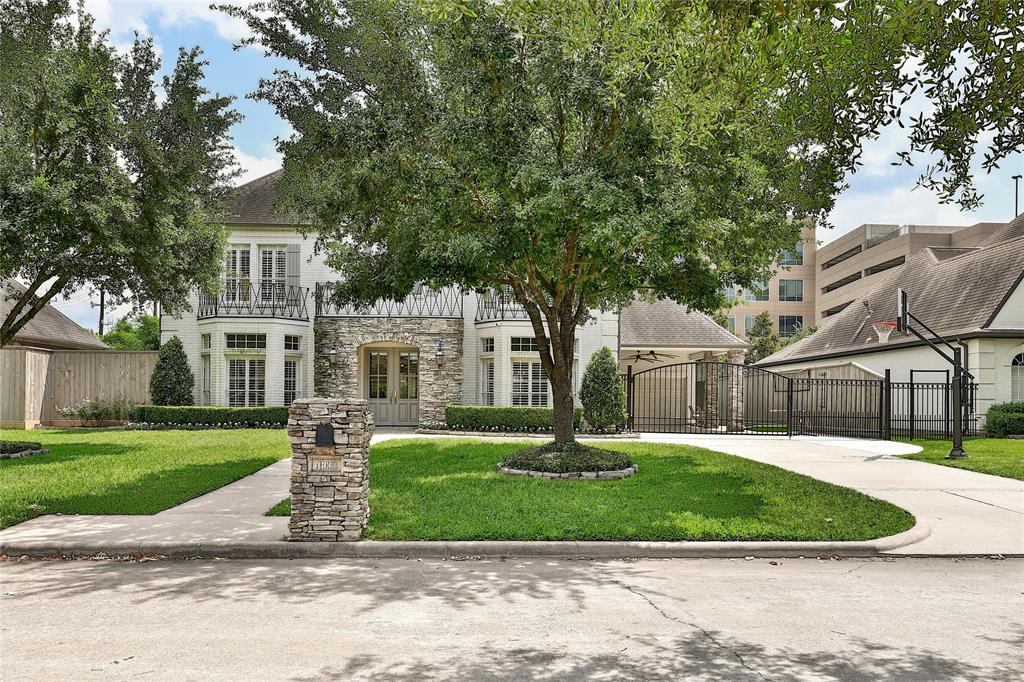 3 Pecan Trail Lane, Houston, Texas image 3