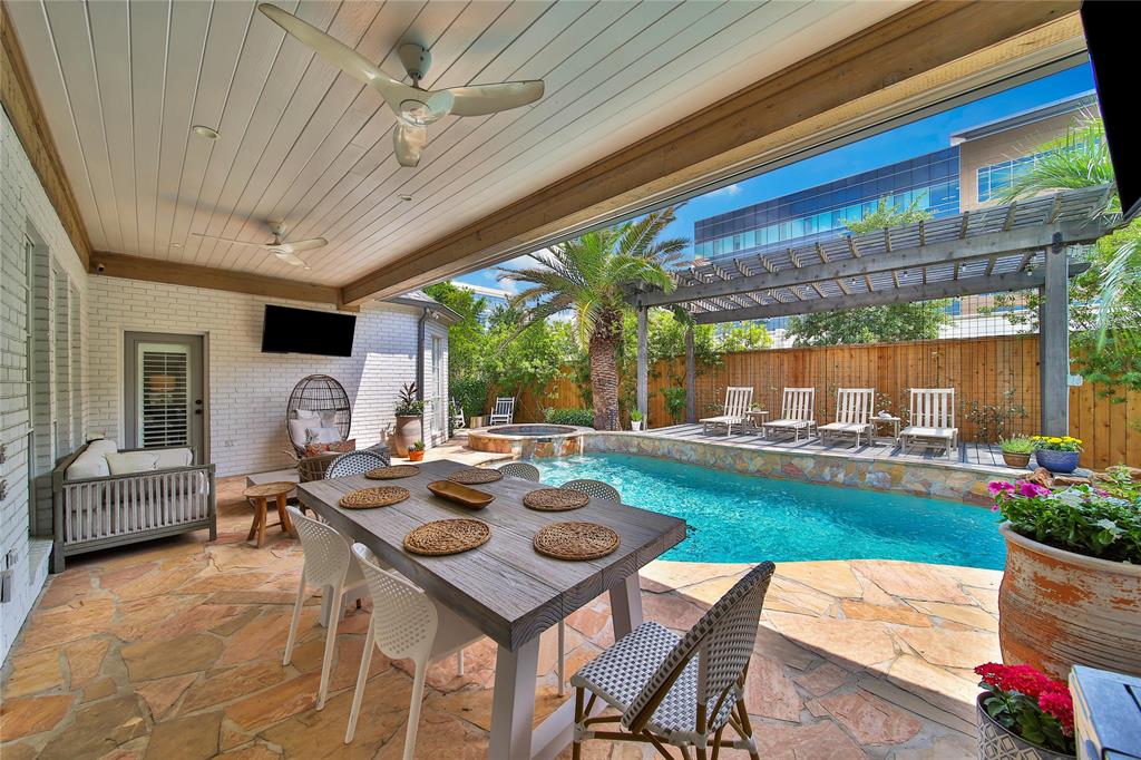 3 Pecan Trail Lane, Houston, Texas image 6