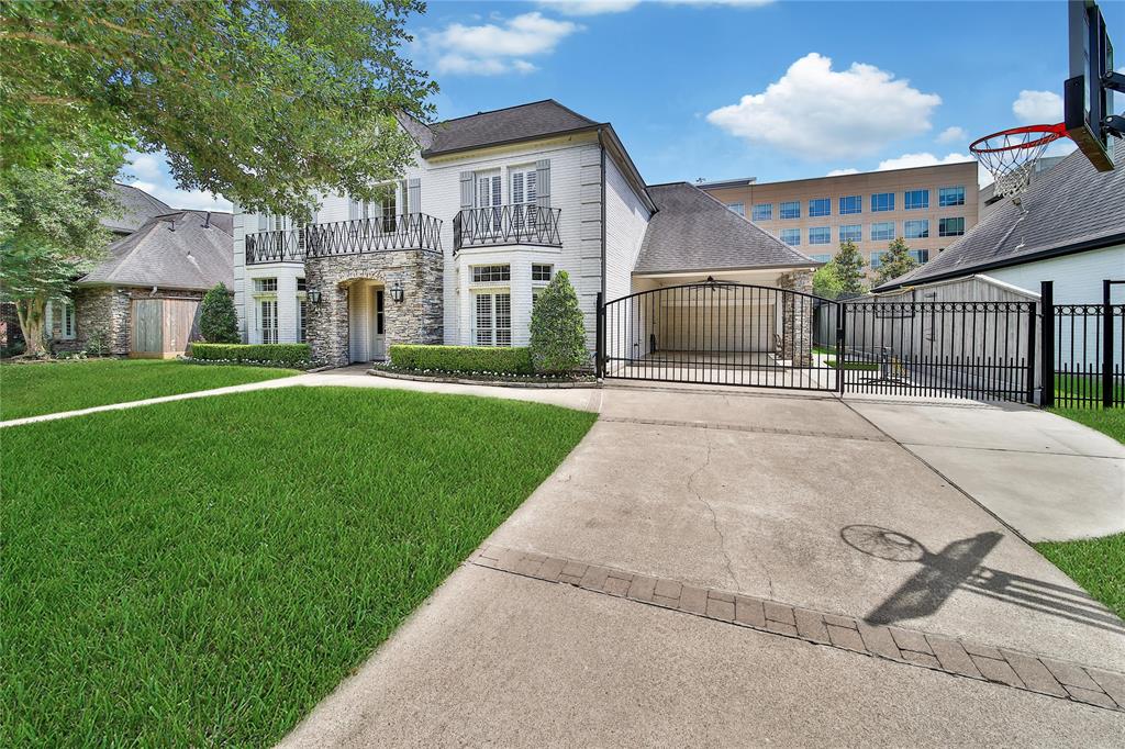 3 Pecan Trail Lane, Houston, Texas image 5