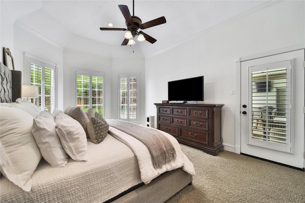 3 Pecan Trail Lane, Houston, Texas image 31