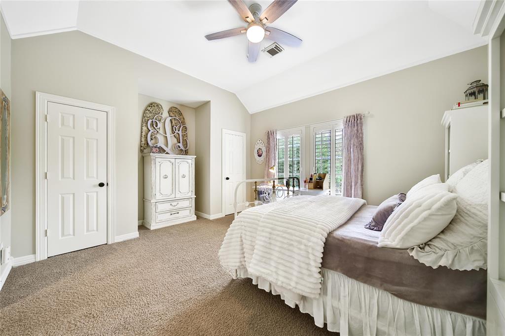 3 Pecan Trail Lane, Houston, Texas image 38