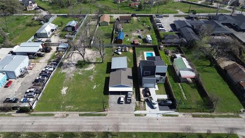 6616 W Montgomery Road Houston TX 77091