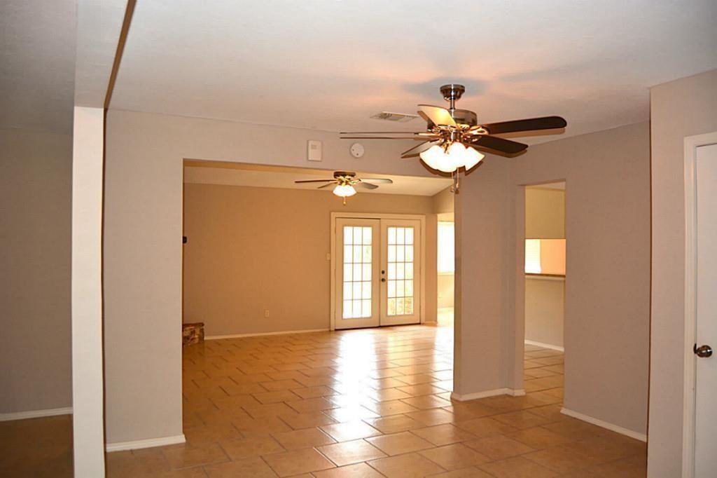 3122 Brookdale Drive, Houston, Texas image 3
