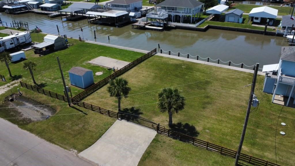 1297 N Crystal Beach Road, Crystal Beach, Texas image 1