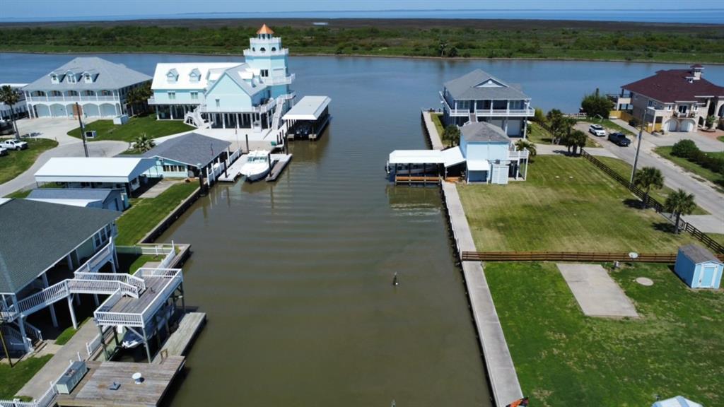 1297 N Crystal Beach Road, Crystal Beach, Texas image 5