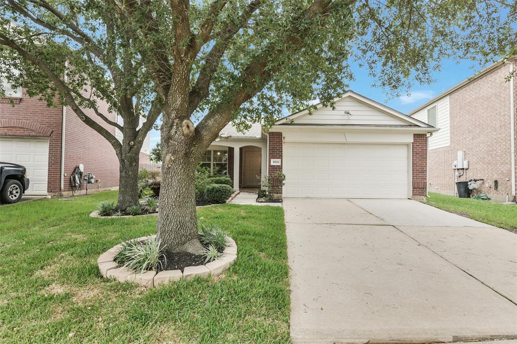 20034 Cypresswood Creek, Spring, Texas image 1