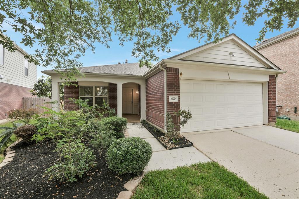 20034 Cypresswood Creek, Spring, Texas image 4