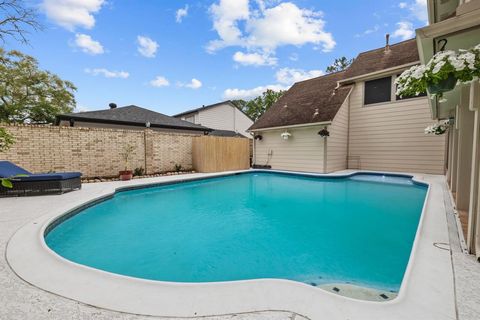 A home in Pearland