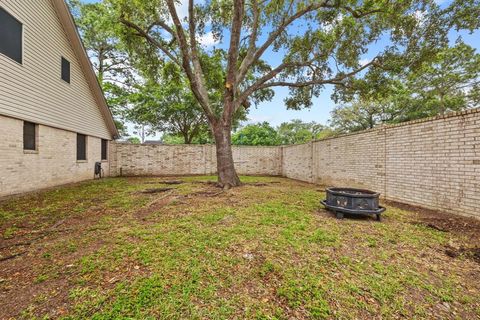 A home in Pearland