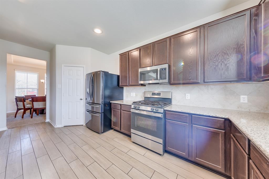 807 Rough Cut Court, Houston, Texas image 15